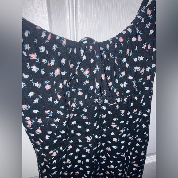 Aeropostale Black Floral Midi Dress - Picture 7 of 7